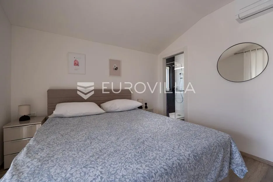 istra, sveti lovreč labinski, moderna vila s panoramskim pogledom na more - slika 24
