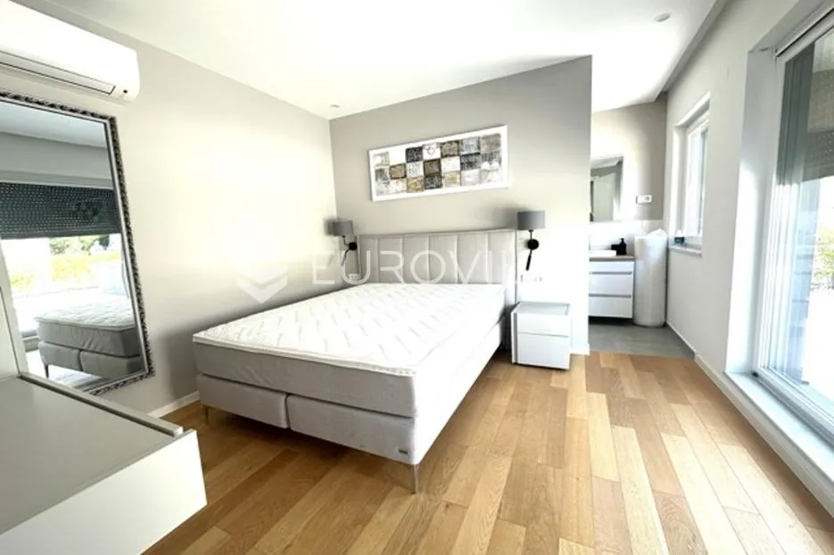 istra, pomer: ekskluzivna moderna vila 286 m² s bazenom i pogledom na more, 400m od obale - slika 9