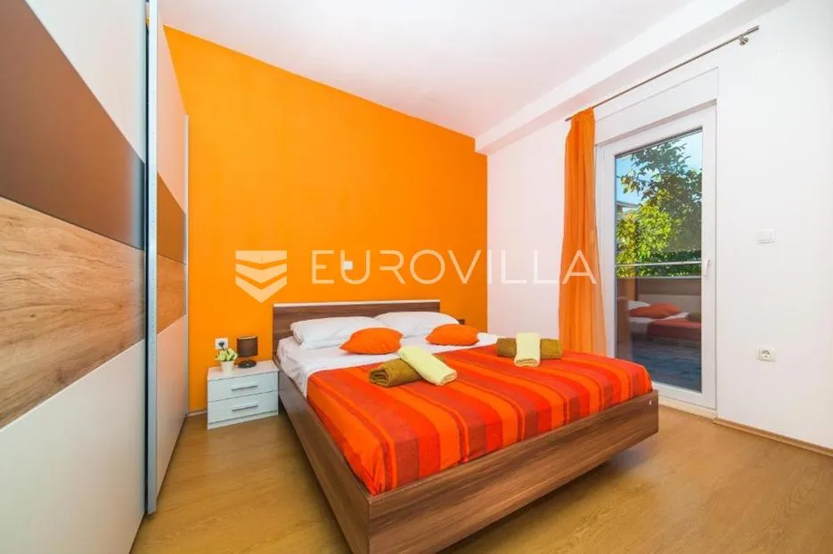 kaštel stari, odličan dvosoban stan za najam - slika 6