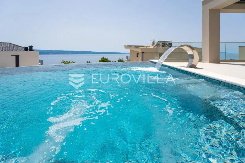 split, podstrana, luksuzna vila s garažom, bazenom i panoramskim pogledom na more - slika 6