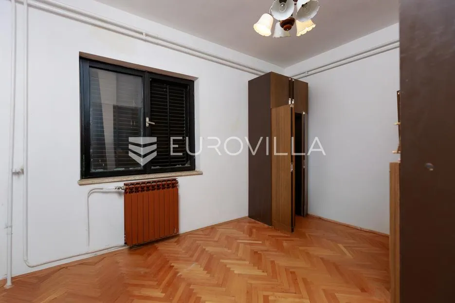 rijeka, hosti, južno orijentiran stan 120 m² potkrovlje 150 m², pogled na more - slika 5