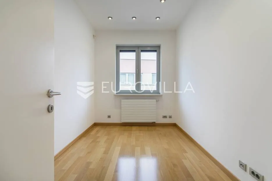 babonićeva, luksuzan peterosoban penthouse nkp 190 m2 - slika 8