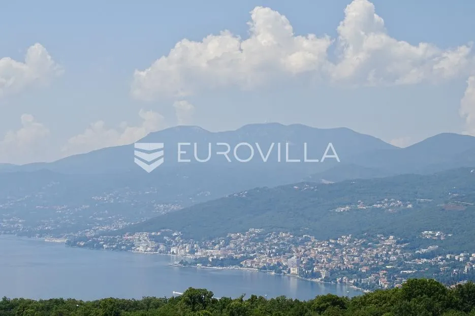kastav, brestovice, trosoban stan od 120 m² sa zadivljujućim pogledom na more - slika 11