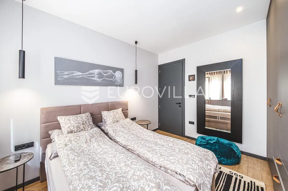 zagreb, kvaternikov trg, prekrasan moderan trosoban stan 53 m² - slika 5