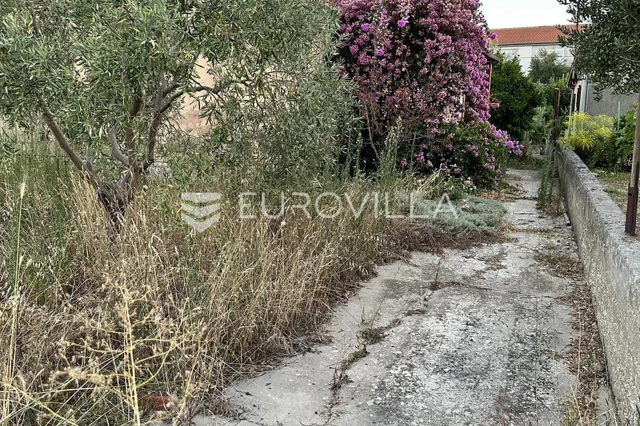 zadar, arbanasi, građevinsko zemljište površine 1090m2 - slika 4