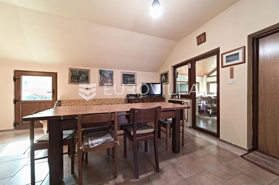 draž, podolje, prodaje se uređena vikendica površine 136 m² - slika 7
