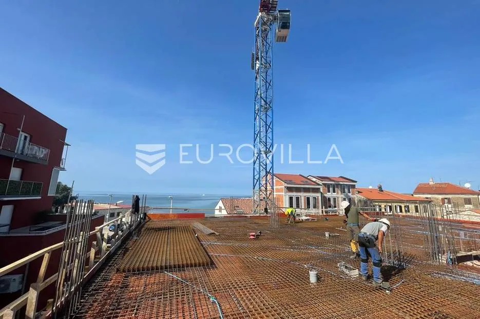 umag, moderan luksuzan stan nkp 43 m2 s pogledom more - slika 14