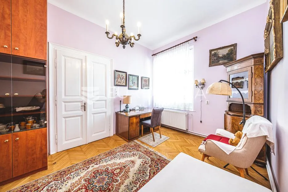 zagreb, kačićeva, odličan peterosoban stan 134,02 m², izvrsna lokacija - slika 8