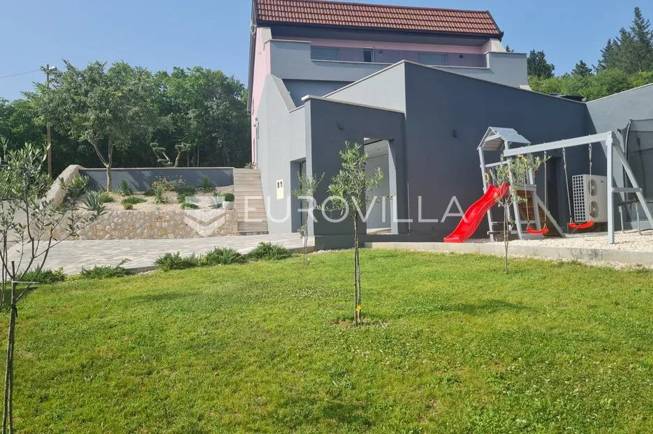 imotski, vinjani donji, prekrasna vila s bazenom - slika 32