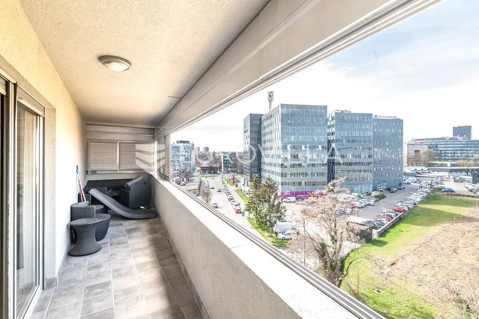zagreb, zaharova ulica komforan trosoban stan 85 m² i garažno mjesto - slika 10