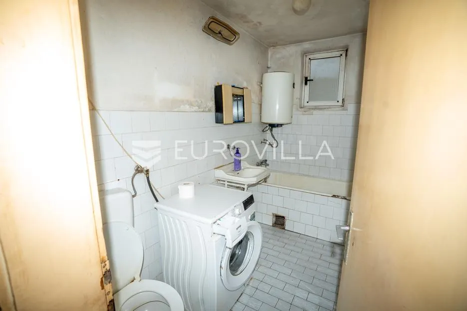 satnica đakovačka, 2 kuće 300 m² i 146 m², odlična investicija - slika 38