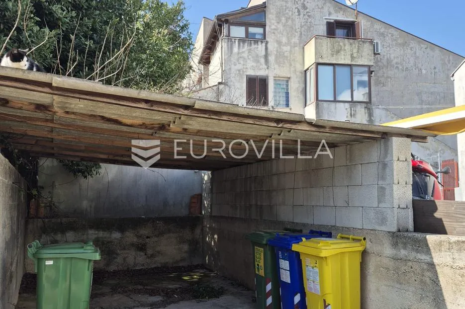 istra, rovinj, prostran dvosoban stan 127 m² s mogućnošću izvedbe 2 stana - slika 9