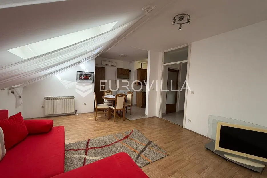 đakovo, centar, trosoban stan 61 m² sa spremištem - slika 6