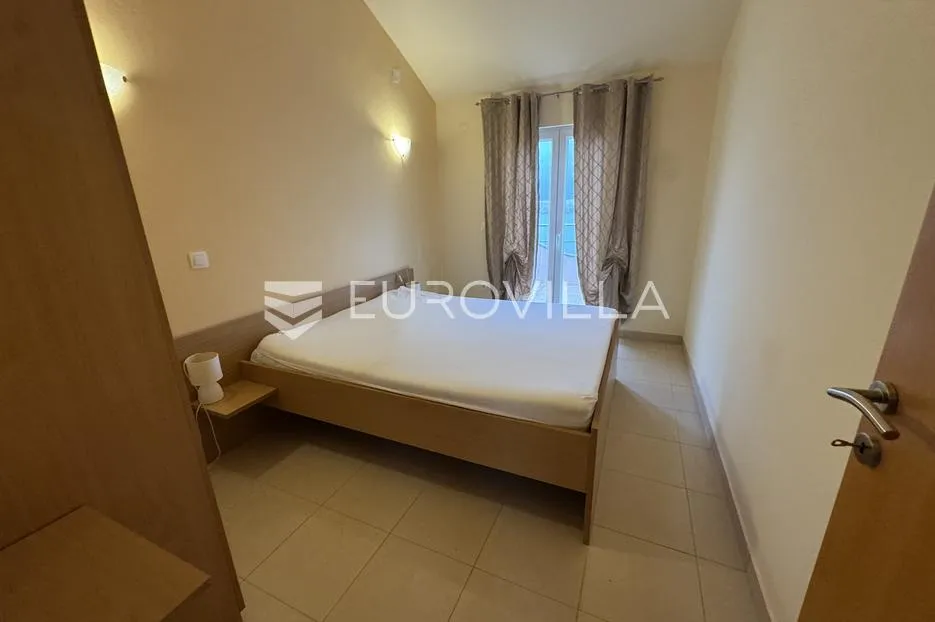 pag, vodice, kuća s 5 apartmana na top lokaciji - slika 28