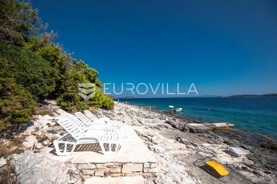 otok korčula, potirna, kuća sa apartmanima, drugi red od mora - slika 21