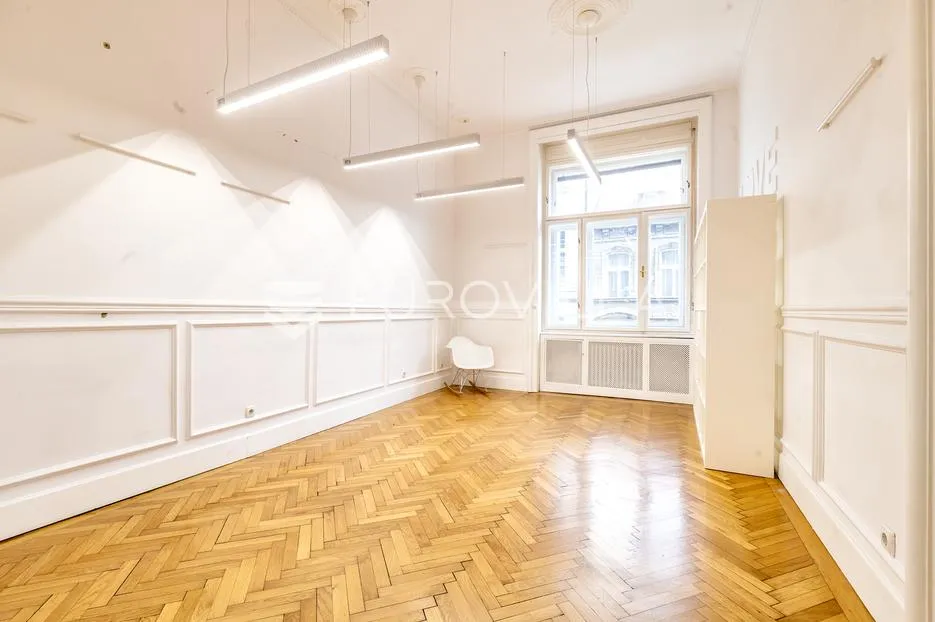 zagreb, centar, prekrasan građanski stan 136 m² - slika 5