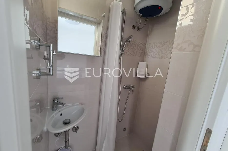 crikvenica, dramalj, prekrasna kuća sa 5 apartmana u blizini mora - slika 29