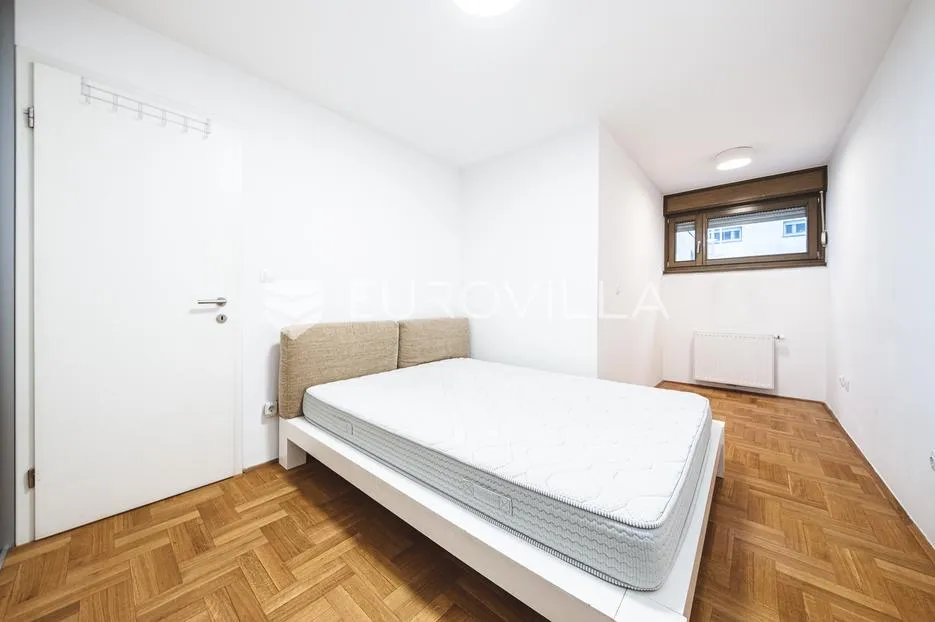 zagreb, centar, moderan dvosoban stan 79 m² garaža - slika 7
