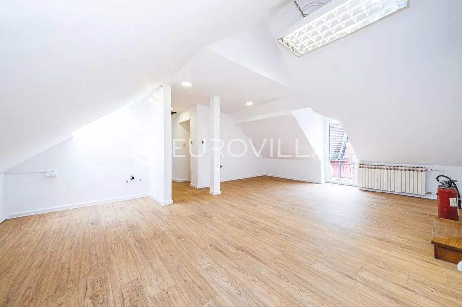 zagreb, maksimir, sermageova, dvoetažni poslovni prostor uredske namjene 380 m² - slika 23