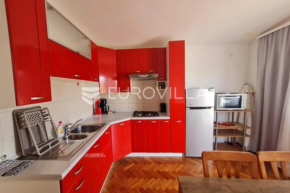 vir, samostojeća kuća, 130 m od plaže s dva odvojena apartmana - slika 32