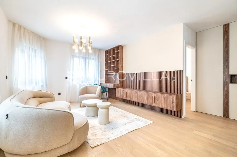zagreb, kvaternikov trg, atraktivan dvosoban stan, 58 m² - slika 2