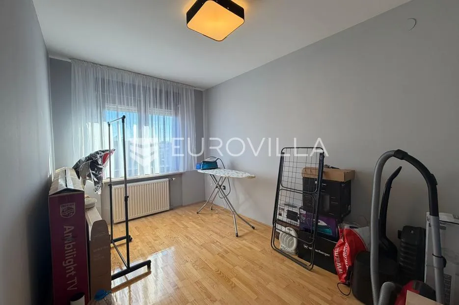 đakovo, centar, moderan trosoban stan na 2. katu - slika 6