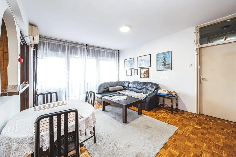 zagreb, vukomerec, komforan trosoban stan površine 64 m² - slika 2