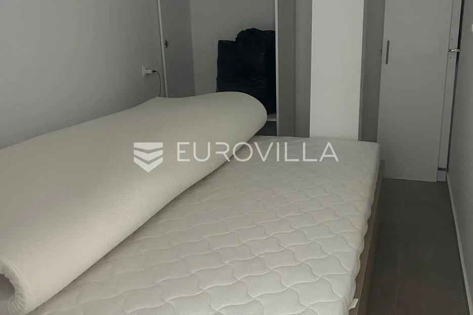 zadar, borik, kuća u nizu s 5 stambenih jedinica - slika 36