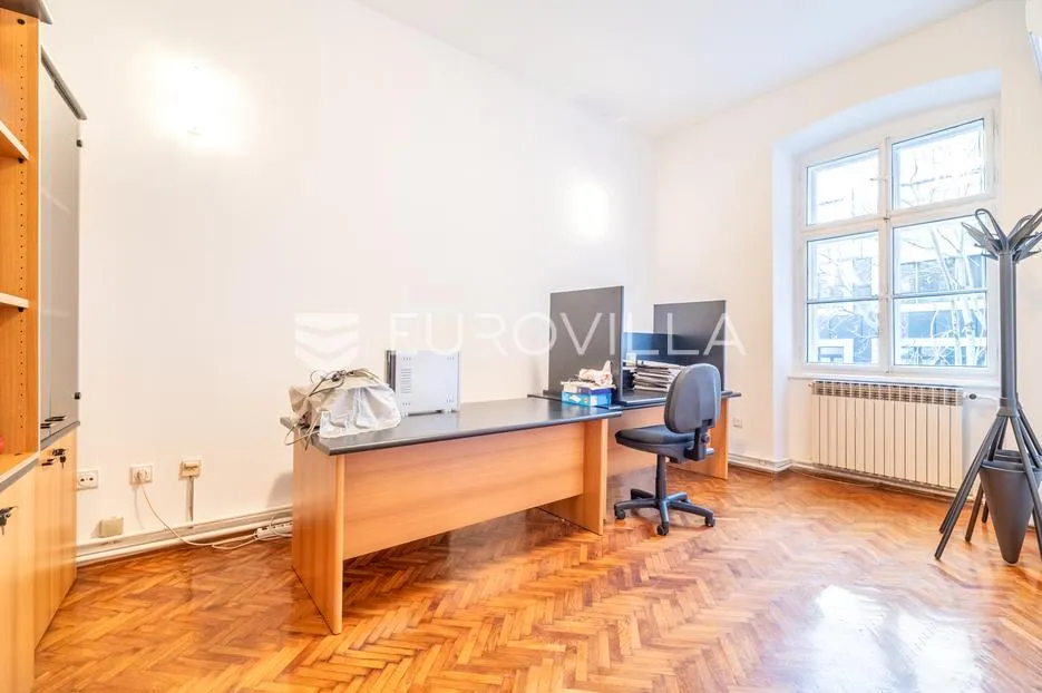 zagreb, palmotićeva, uređen poslovni prostor 97 m² - slika 4