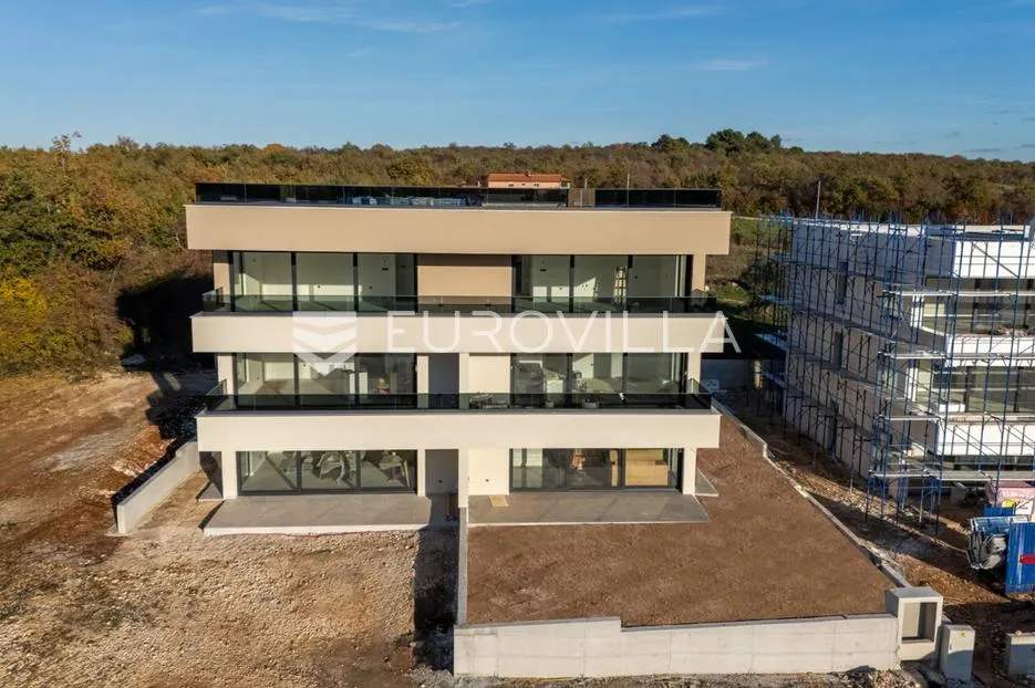 istra, poreč, novogradnja, prostrani penthouse sa krovnom terasom, odlična lokacija - slika 20