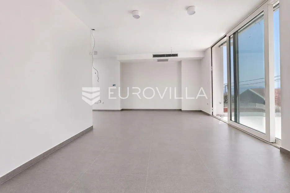 opatija privé, ekskluzivan trosoban stan 68 m², bazen, teretana - slika 4