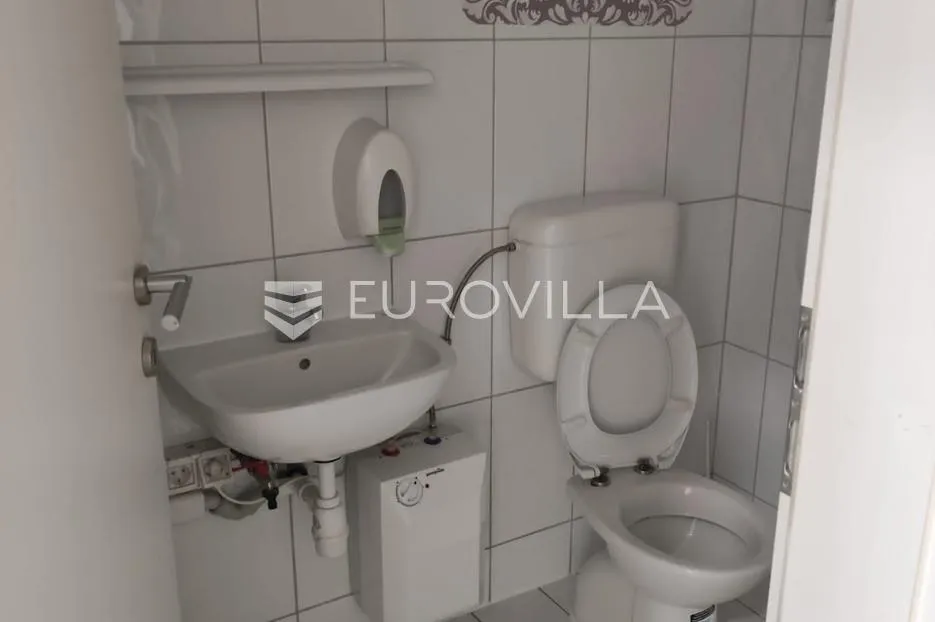požega, moderan poslovni prostor 38 m² - slika 5