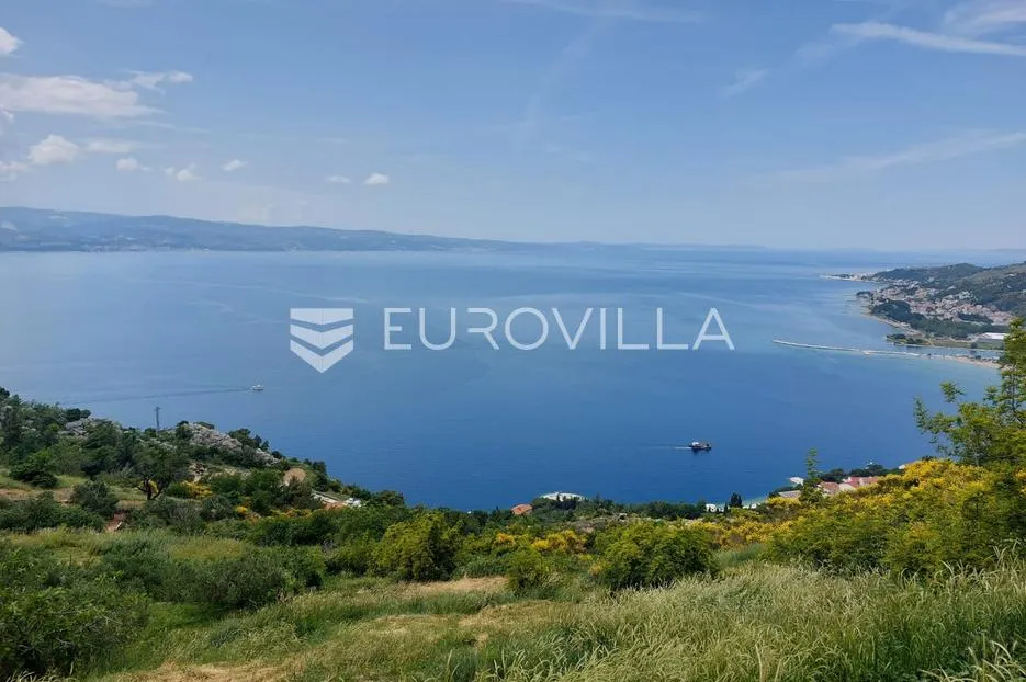 omiš, građevinsko zemljište s pravomoćnom dozvolom - slika 1