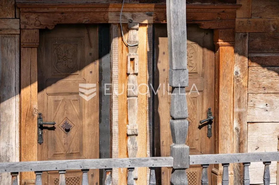 lika, plitvička jezera, ograđeno imanje 40.000 m² s 11 kuća, izuzetna rijetka investicija - slika 29