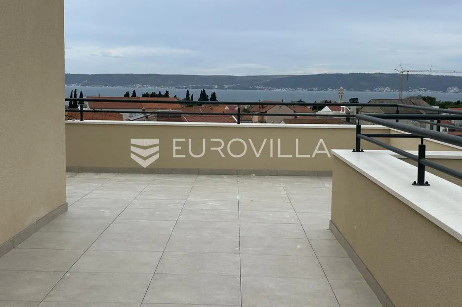 kaštel lukšić, četverosobni penthouse neto korisne površine od 112,08 m² s krovnom terasom - slika 13