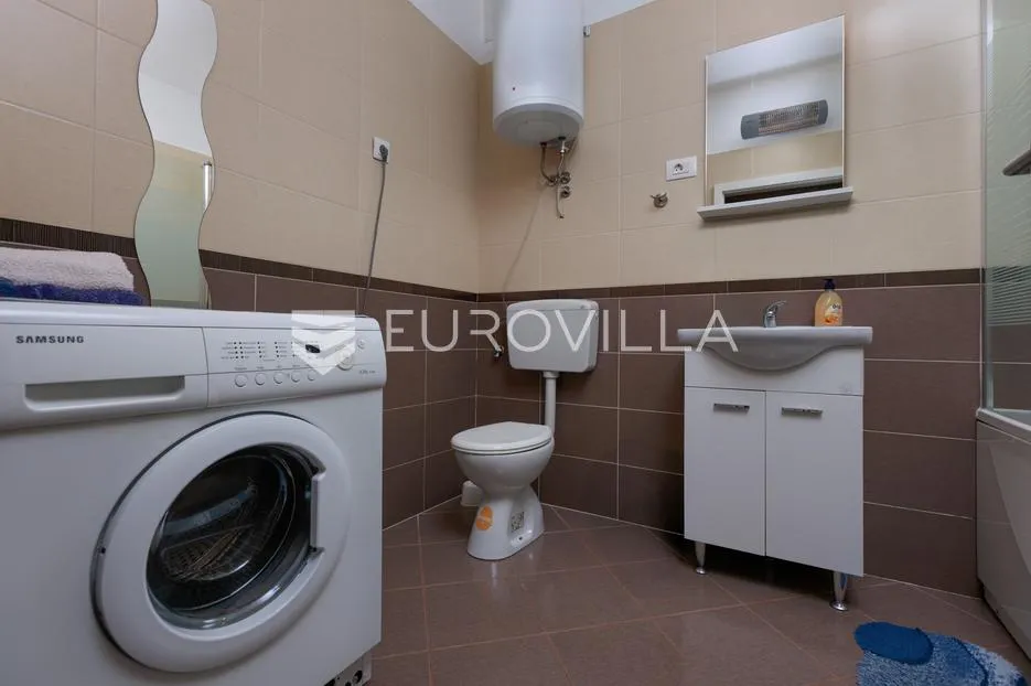 kastav, brestovice, jednosoban stan 55 m² s terasom u mirnom okruženju s pogledom na more - slika 7