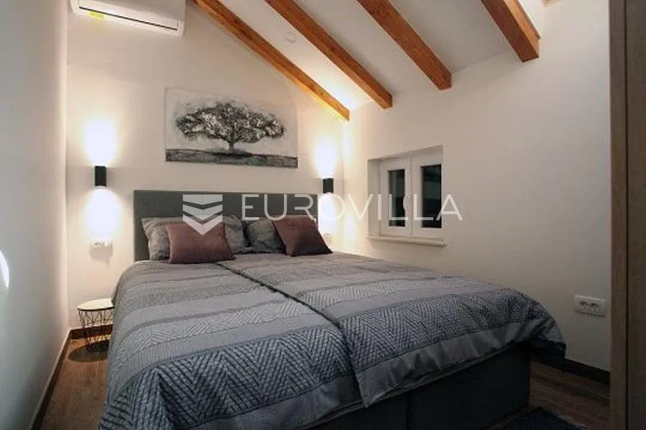 split, autentična kamena kuća u srcu grada, dobri - slika 11