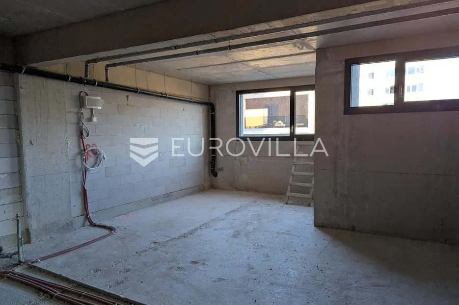 split, mejaši, roh-bau poslovni prostor ukupne površine 169 m2 - slika 3