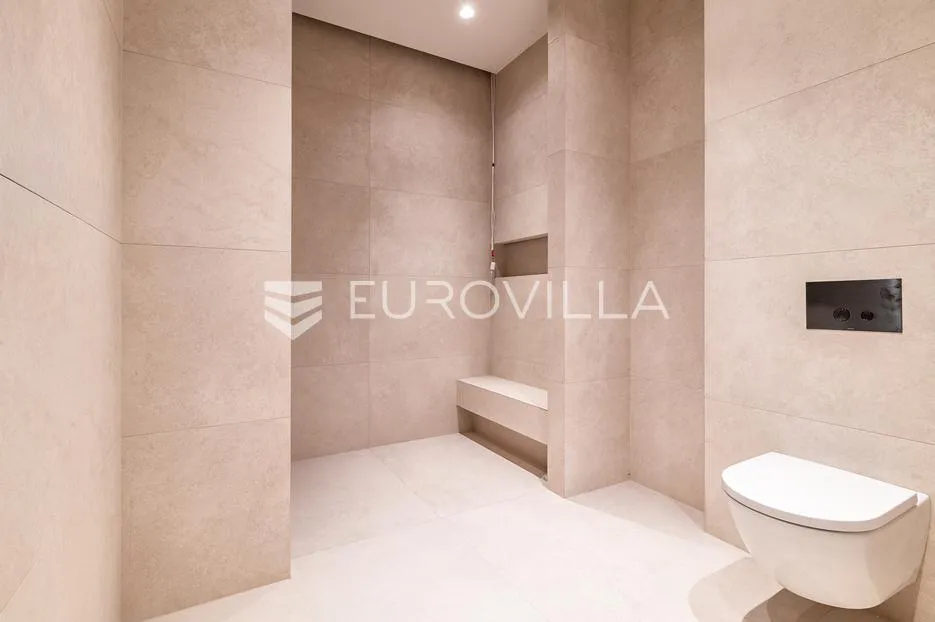 kaptol centar luksuzan penthouse 304 m² - slika 13