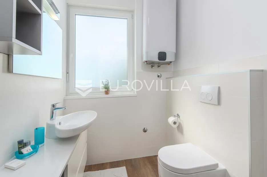 istra, premantura, moderna vila s bazenom na odličnoj lokaciji 500 m od mora - slika 38