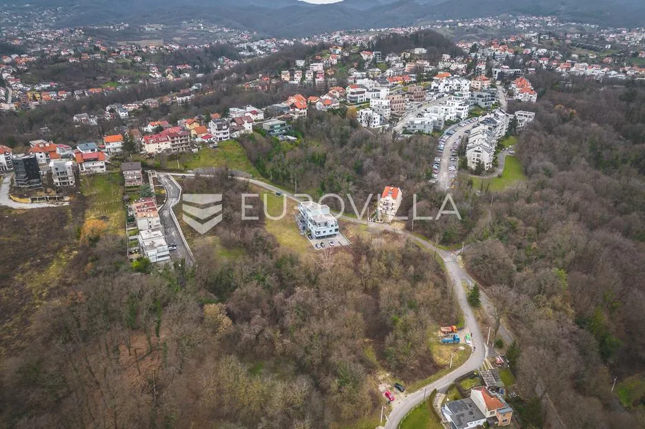 zagreb, sveti duh, građevinsko zemljište 839 m², odlična lokacija - slika 2