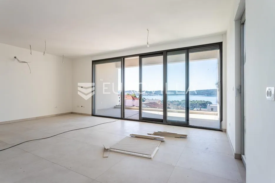 trogir, čiovo, ekskluzivan penthouse s privatnim bazenom - slika 2