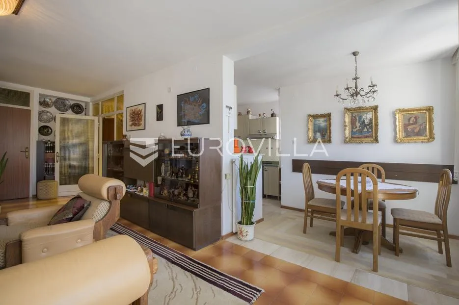 istra, rabac, dvojna kuća s tri stana i garažom s prekrasnim pogledom na more, 154,93 m² - slika 7