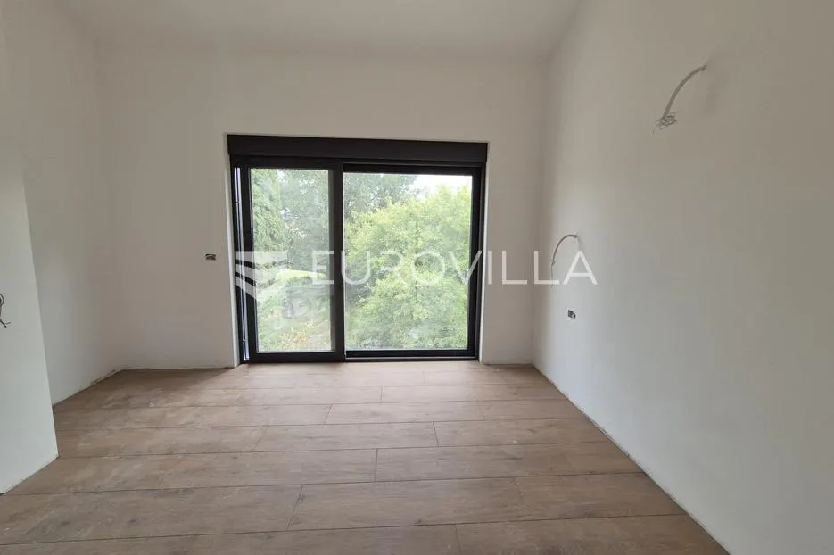 istra, veleniki, kamena vila s bazenom - slika 34