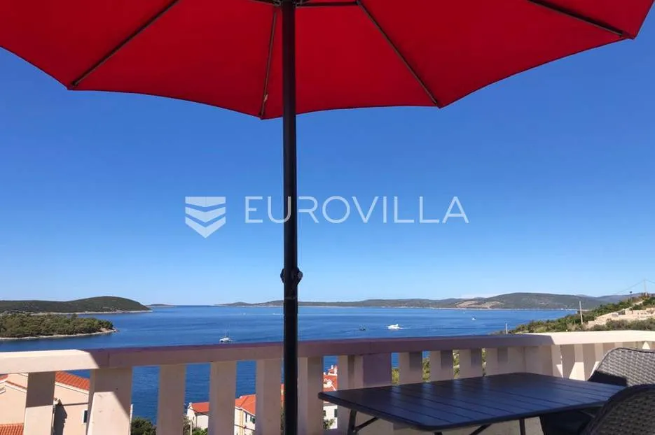 Šolta, Maslinica prekrasni apartmani s pogledom - Maslinica, Šolta