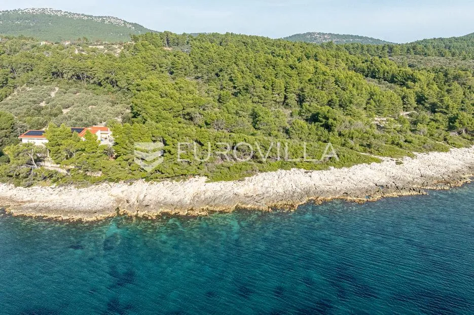 otok korčula, vela luka, građevinsko zemljište uz more - slika 4