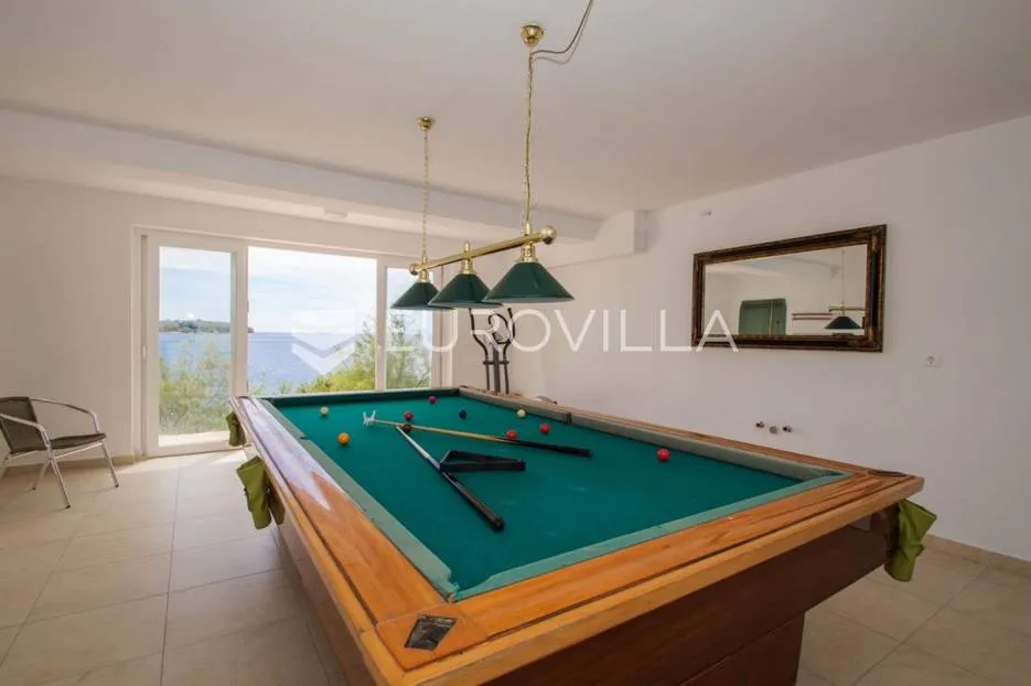 korčula, lijepa kuća u prvom redu do mora, 250m2 - slika 20