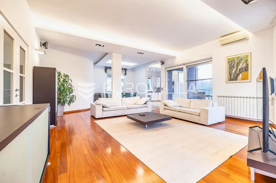 pantovčak luksuzan četverosoban stan sa garažom 163 m² - slika 2