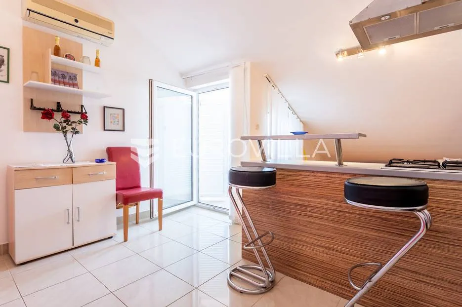 novalja, kuća s 10 apartmana blizu centra s pogledom na more - slika 23