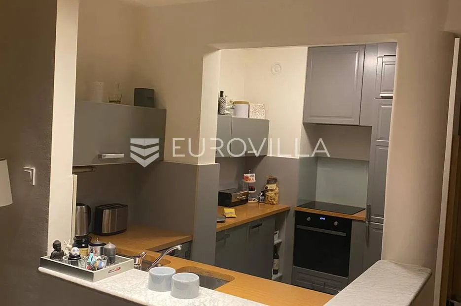 zagreb, trakošćanska lijep dvosoban stan s neto korisnom površinom od 73 m² s liftom i parkingom - slika 11